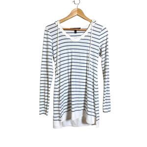 ￼White House Black Market Women’s Long Sleeve Striped Casual Pullover Top XS